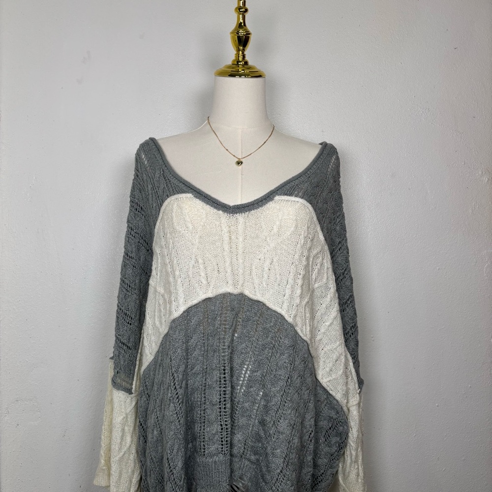 pol gray & white oversized soft knit striped sweater‎ distressed boho softgirl